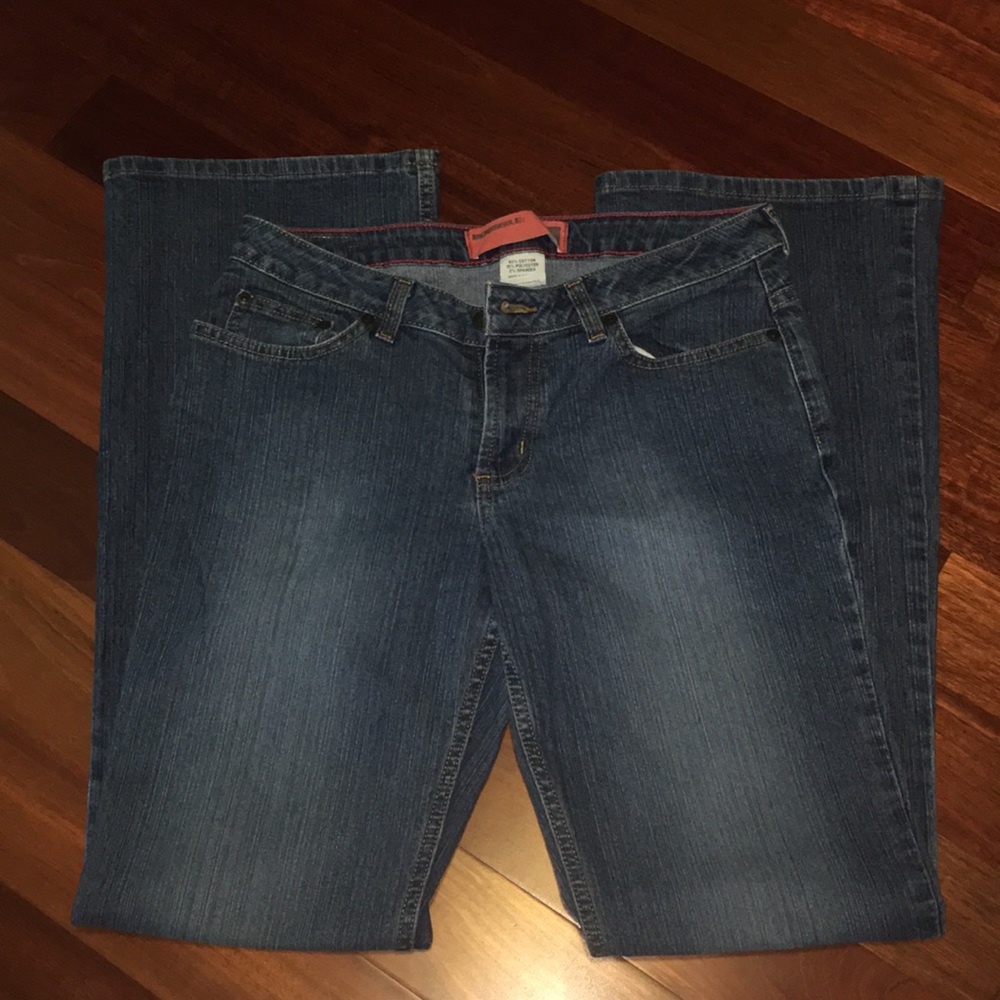 Mossino  Boot Cut Jeans